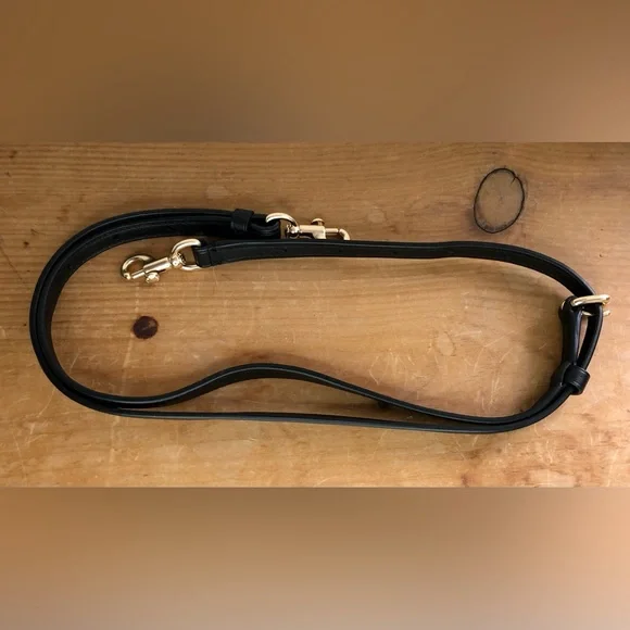 S⭕️LD‼️Coach Dreamer With Quilting And Rivets Gold/Black - Picture 9 of 12